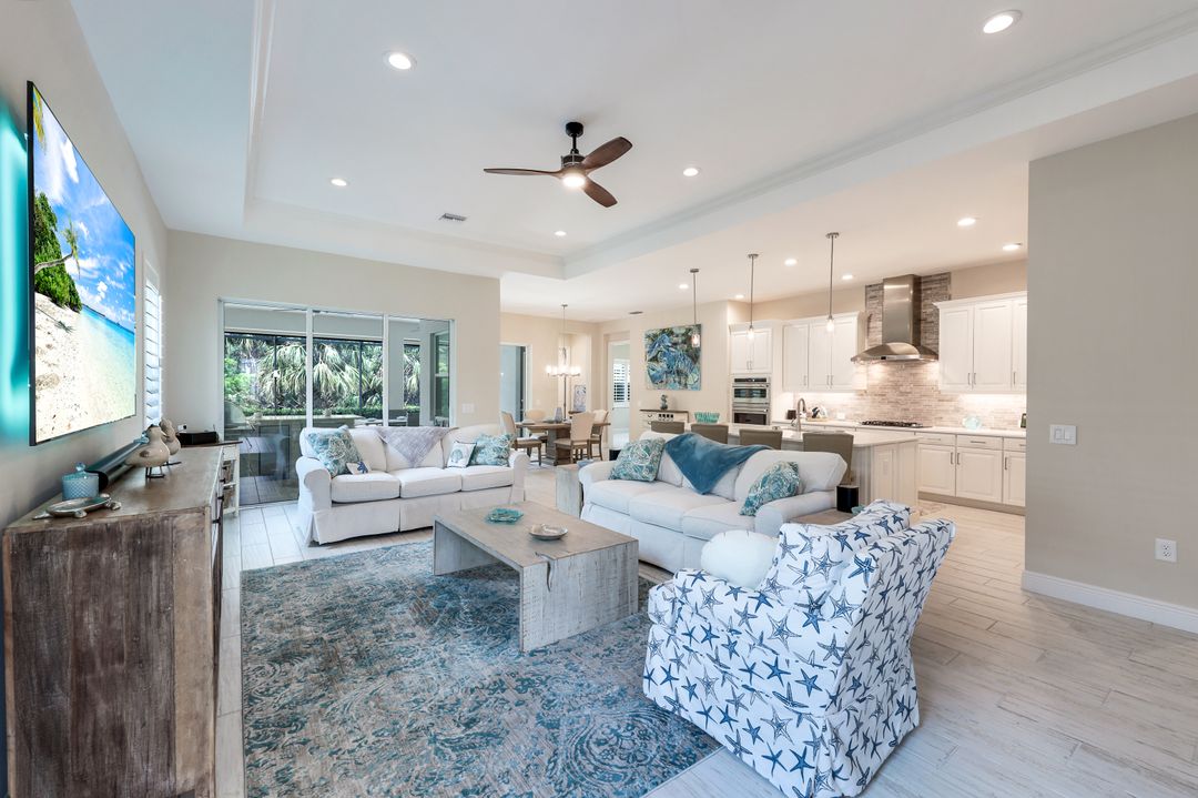 13749 Woodhaven Cir, Fort Myers, FL 33905