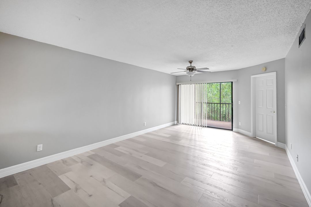 15206 Parkside Dr #102, Fort Myers, FL 33908