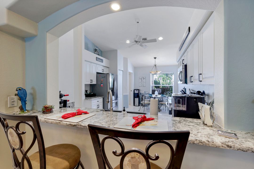 8199 Ibis Cove Cir, Naples, FL 34119