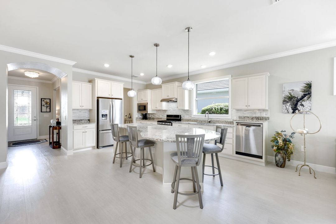 20012 Siesta Key Ct, Estero, FL 33928