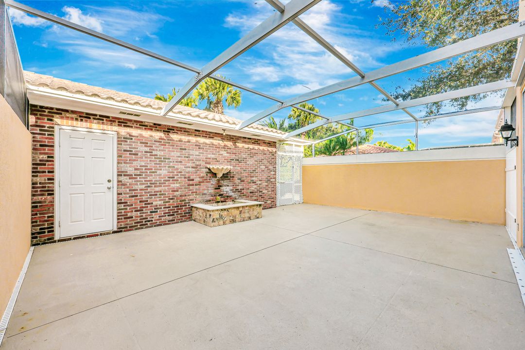 29072 Alessandria Cir, Bonita Springs, FL 34135