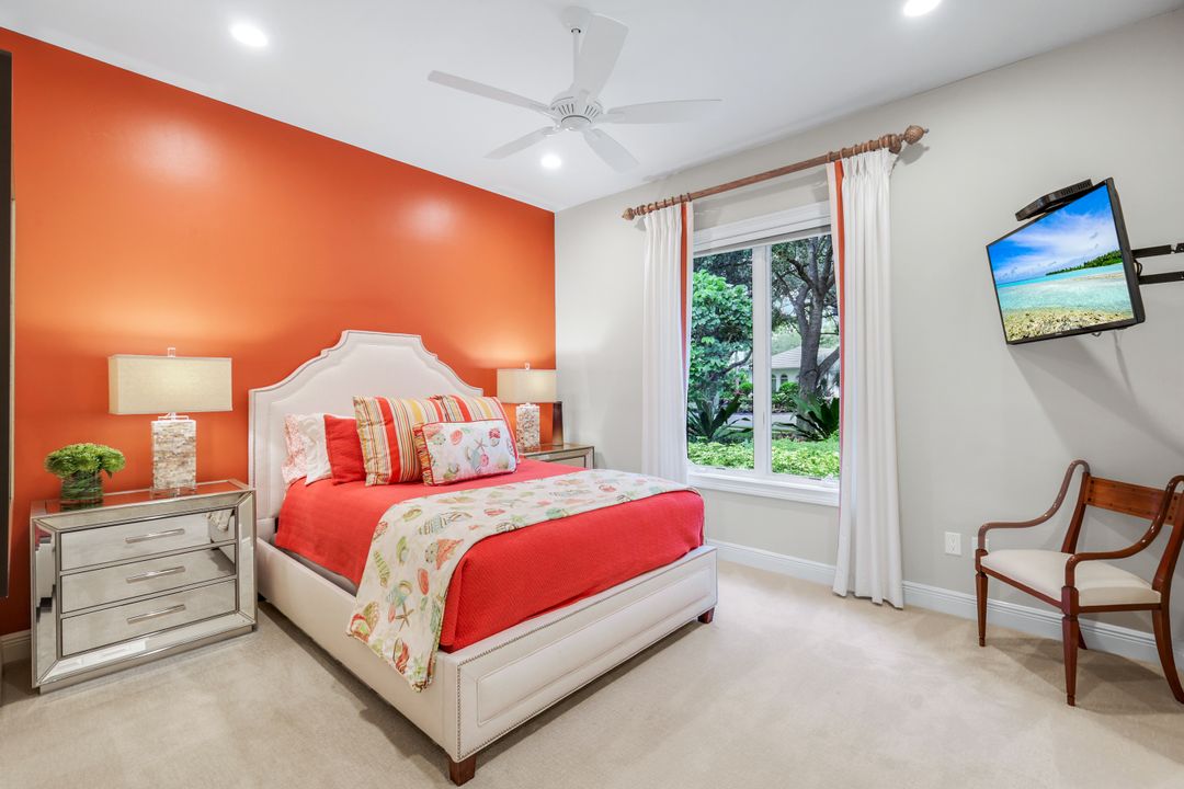 12338 Collier's Reserve Dr, Naples, FL 34110