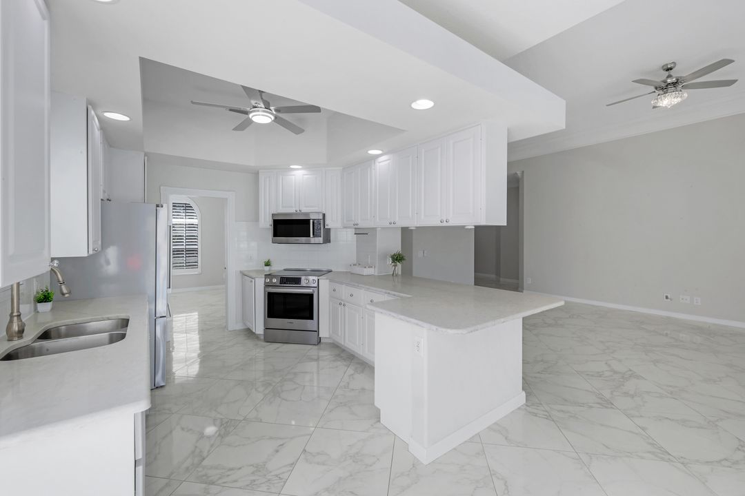 3759 Whidbey Way, Naples, FL 34119