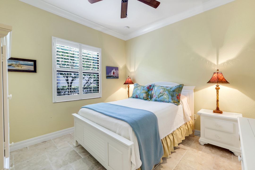 3917 Glacier Ct, Naples, FL 34119