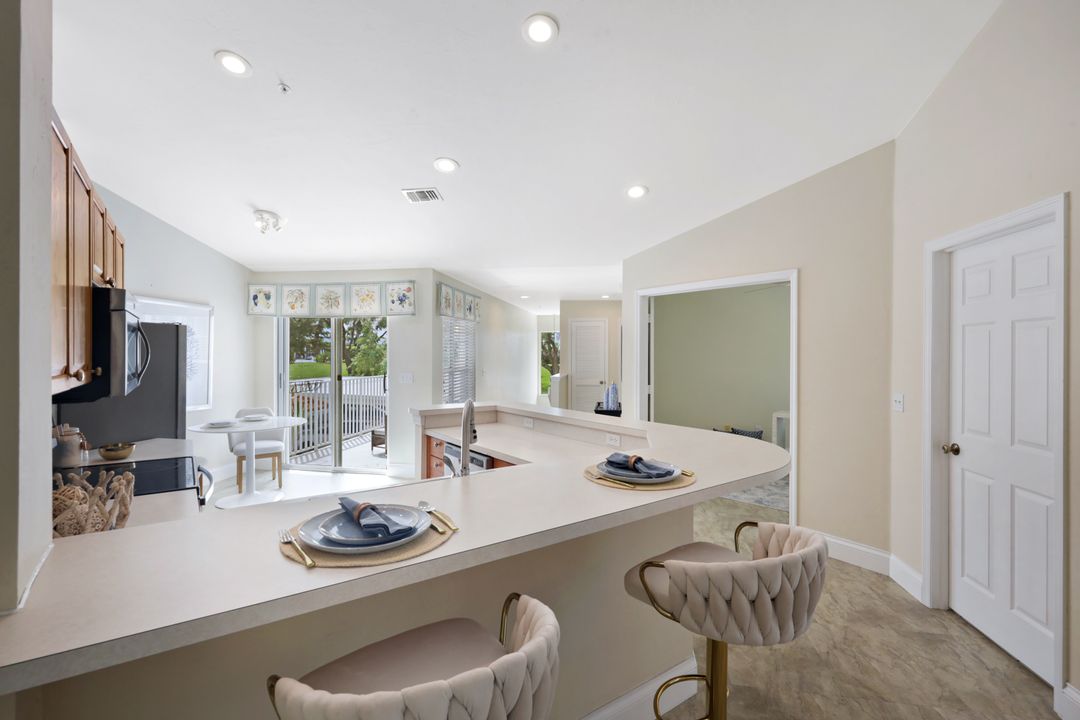4940 Deerfield Way #201, Naples, FL 34110