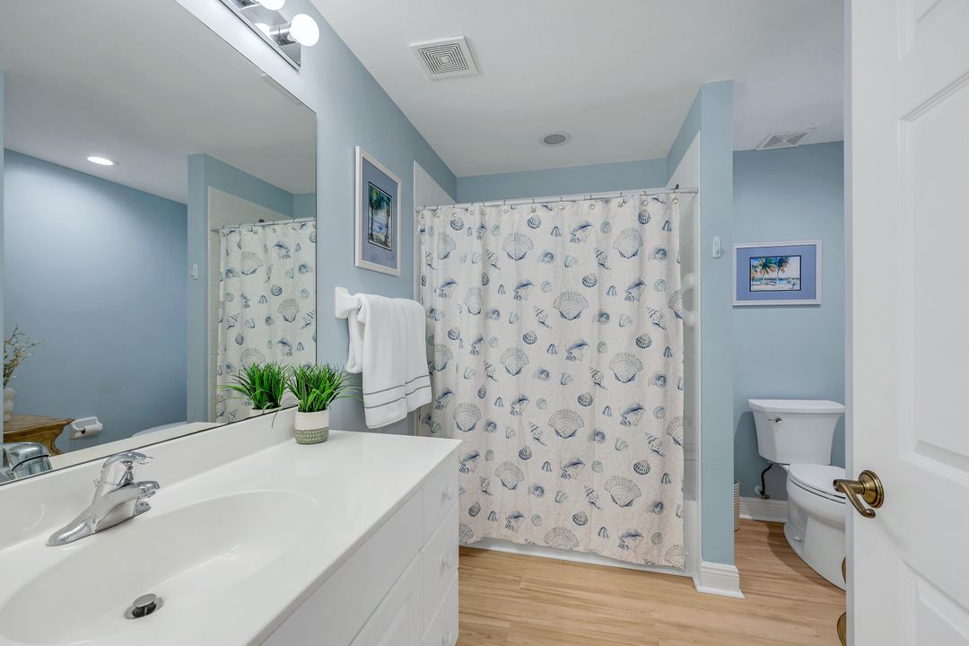 2350 Hidden Lake Ct #2511, Naples, FL 34112