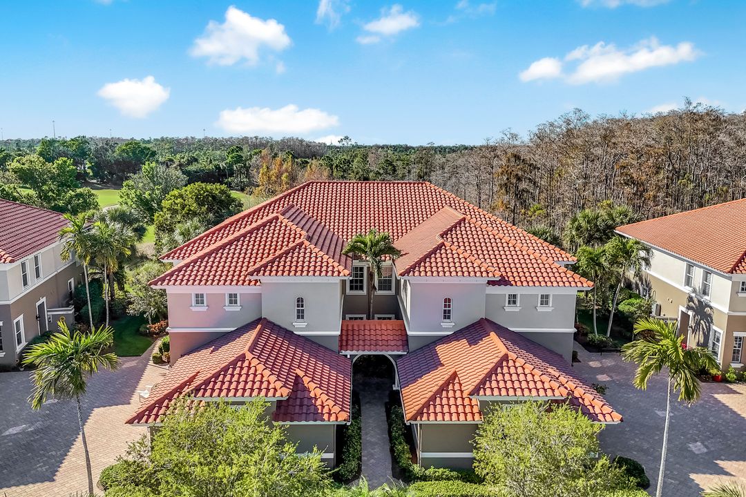 13034 Pennington Pl #201, Fort Myers, FL 33913