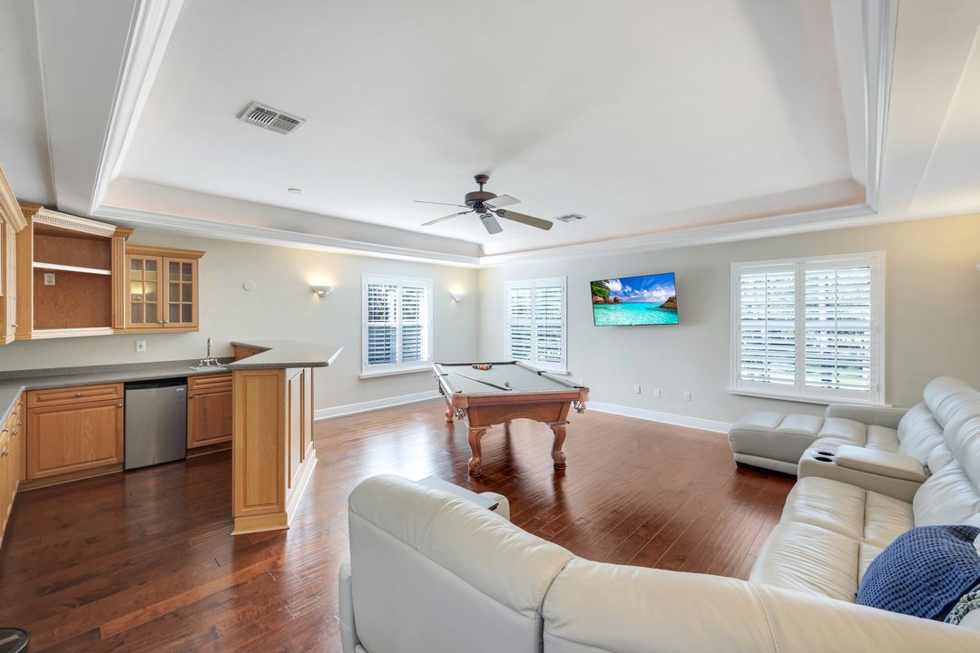 25295 Catskill Dr, Bonita Springs, FL 34135