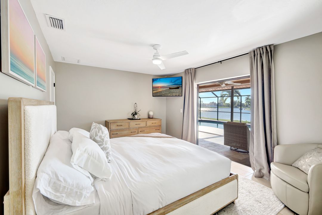 1940 SE 6th Ave, Cape Coral, FL 33990