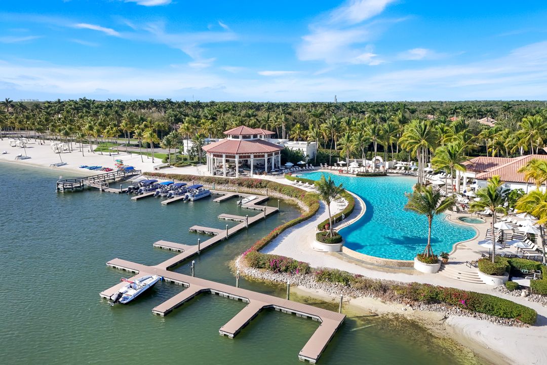 18571 Verona Lago Dr, Miromar Lakes, FL 33913