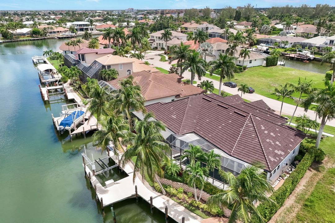 466 Clifton Ct, Marco Island, FL 34145