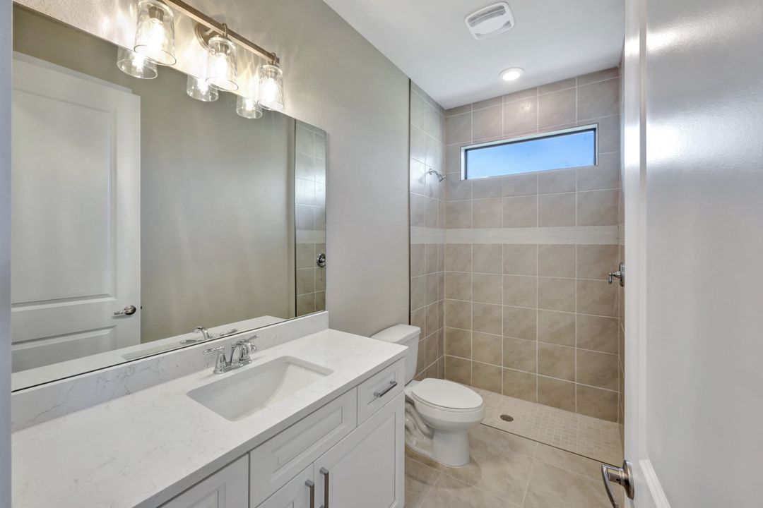 2721 SW 11th Ave, Cape Coral, FL 33914