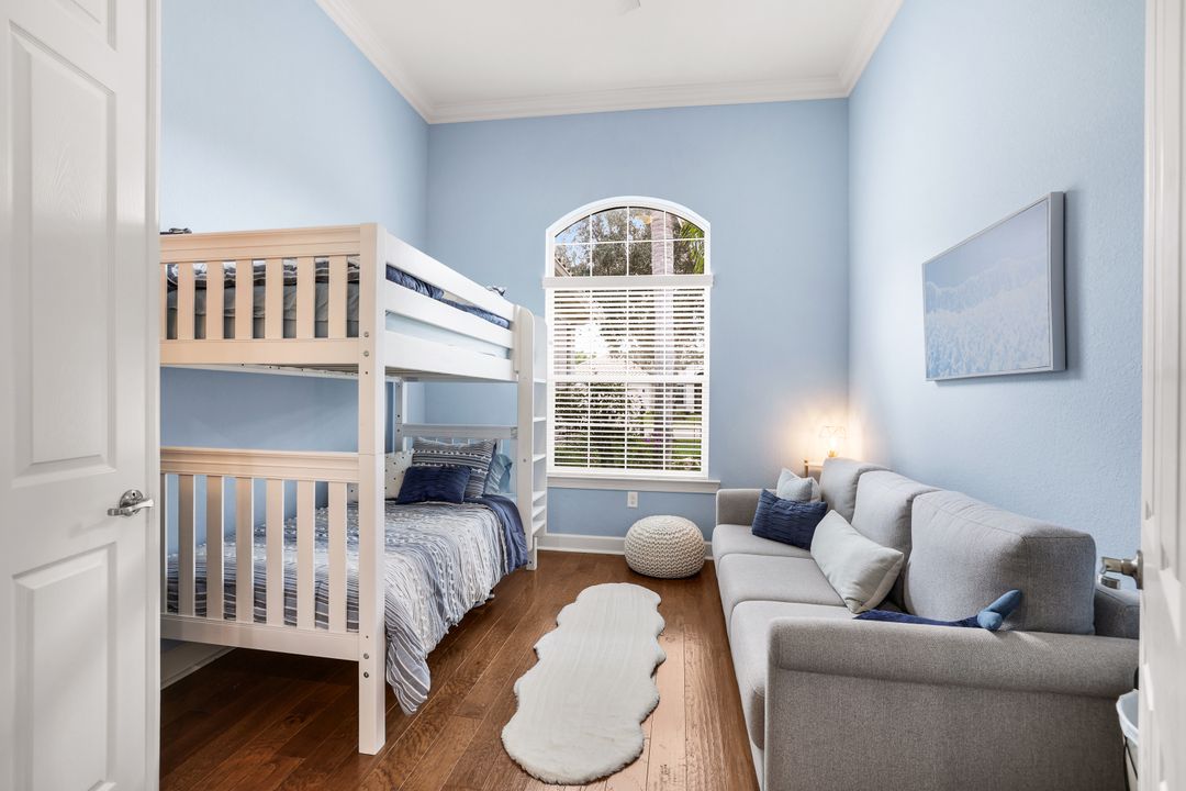 9383 Copper Rock Ct, Naples, FL 34120