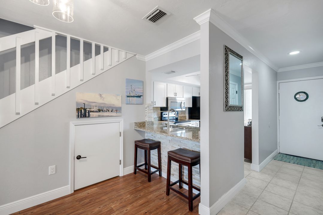 894 Buttonwood Dr #221, Fort Myers Beach, FL 33931