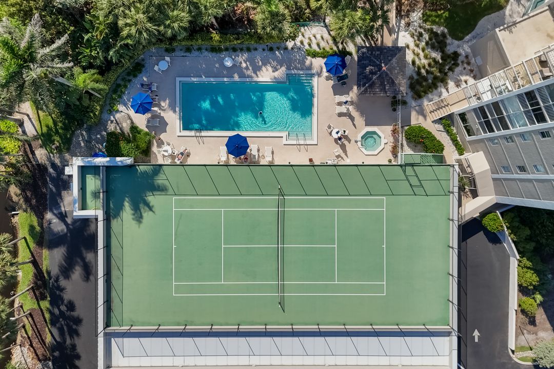 5501 Heron Point Dr #904, Naples, FL 34108