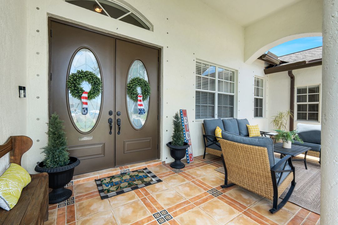 1130 NW 14th Terrace, Cape Coral, FL 33993