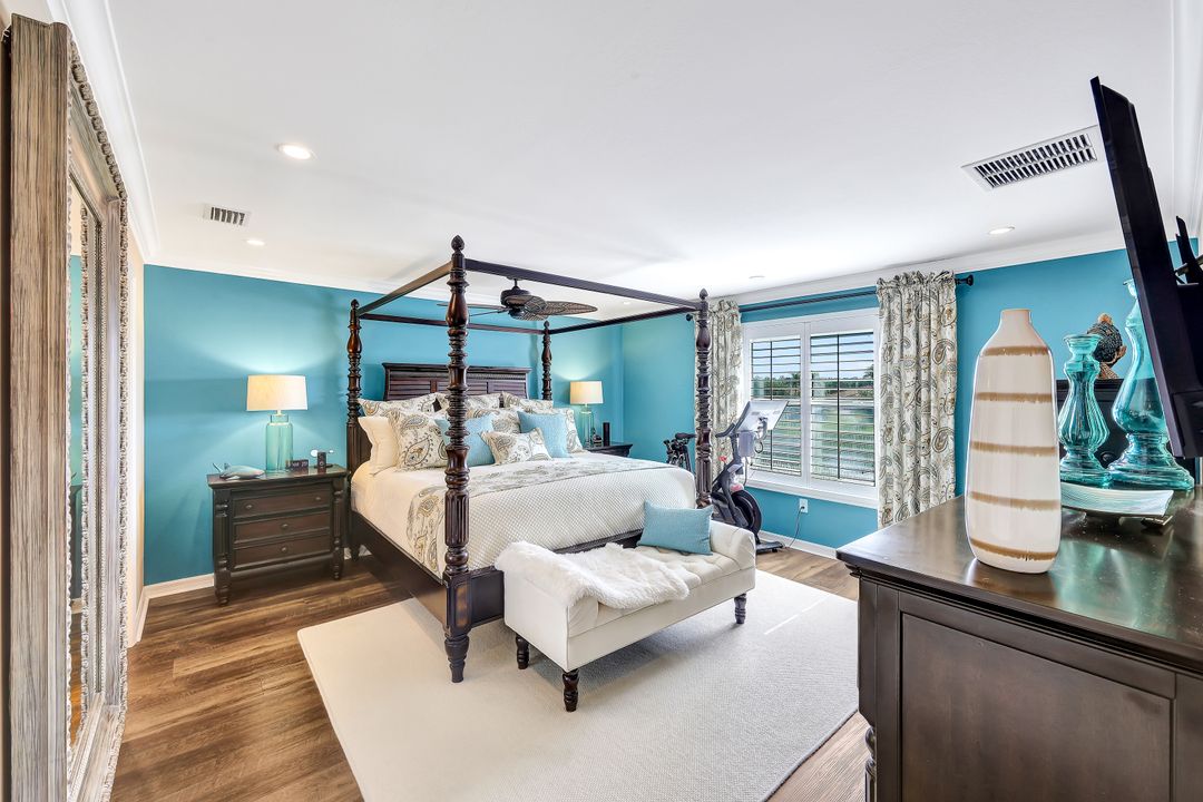 14554 Lanier Ct, Naples, FL 34114