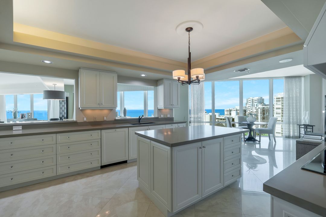 3991 Gulf Shore Blvd N #1604, Naples, FL 34103