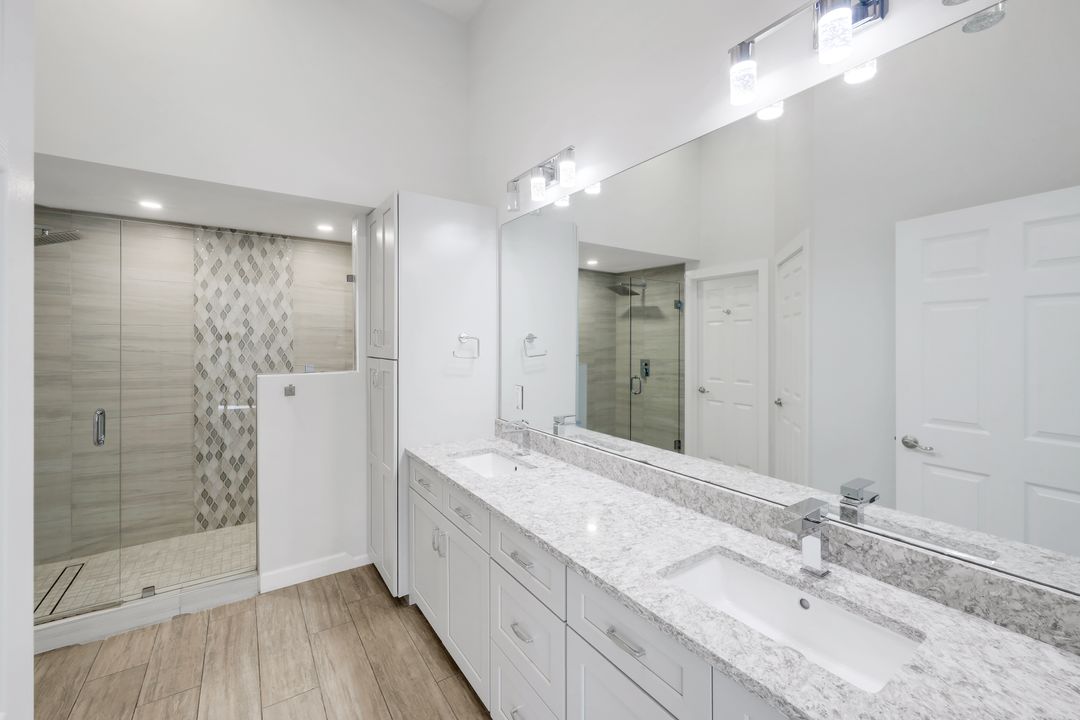 11612 Quail Village Way, Naples, FL 34119