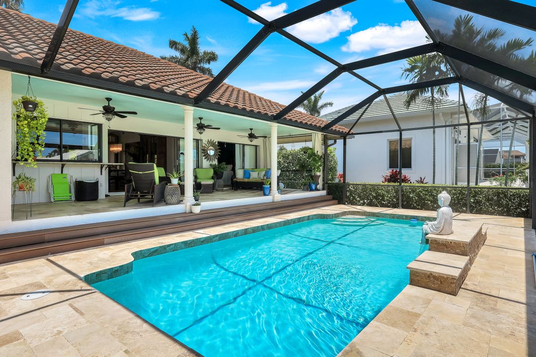 284 Polynesia Ct, Marco Island, FL 34145