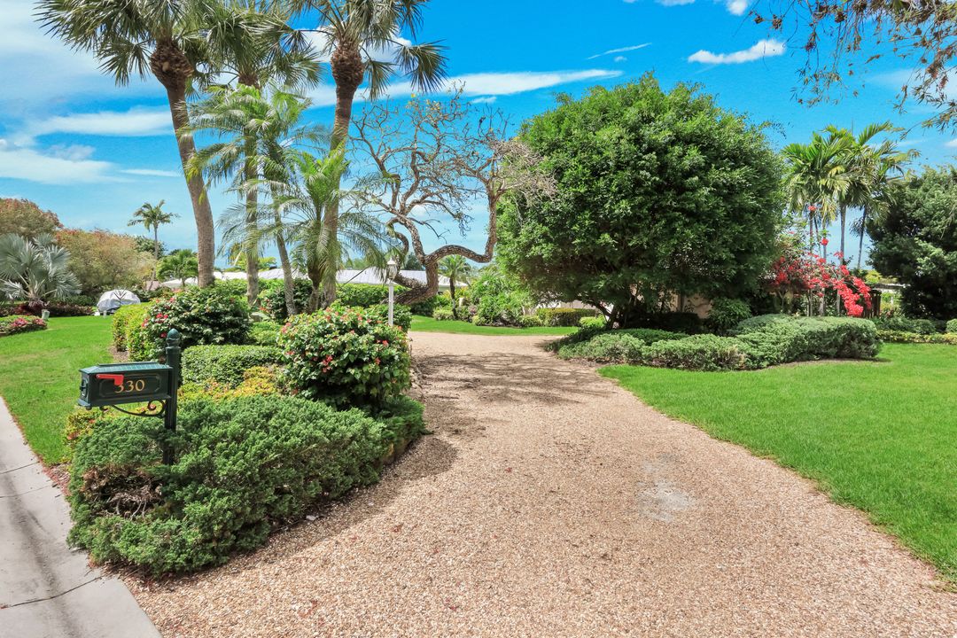 330 Bald Eagle Dr, Naples, FL 34105