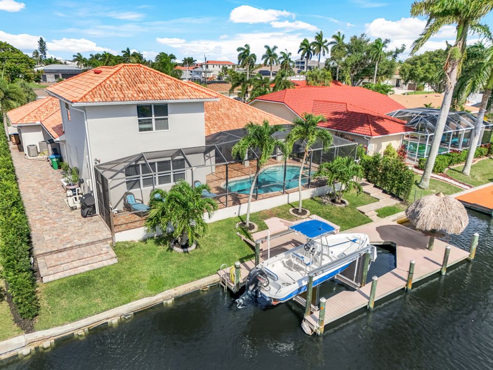 5336 Malibu Ct, Cape Coral, FL 33904