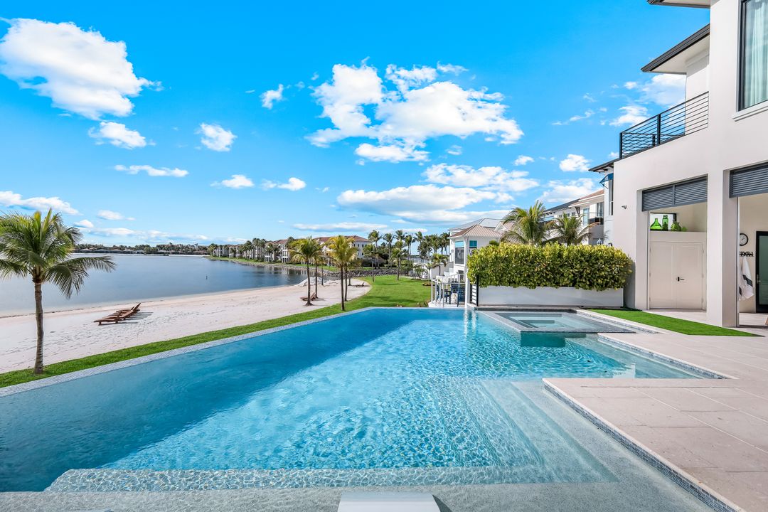 17835 Miromar Lakes Pkwy, Miromar Lakes, FL 33913