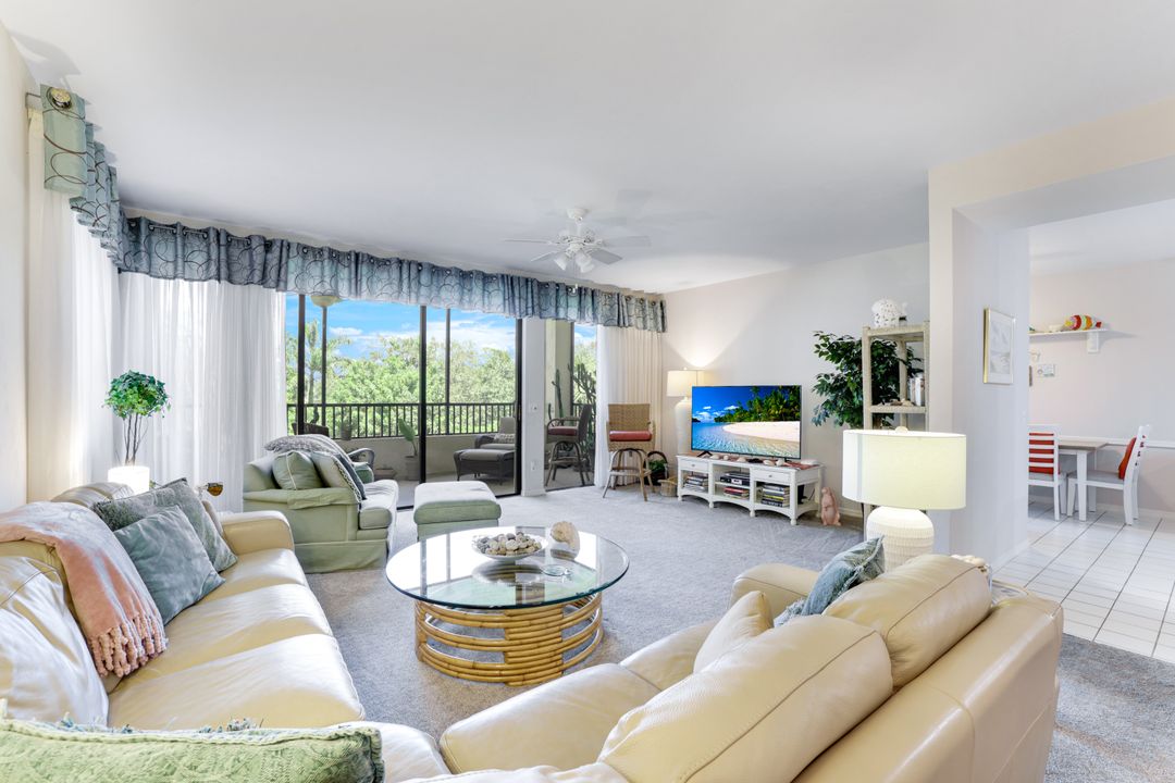 6510 Valen Way #205, Naples, FL 34108