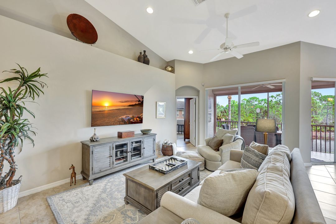 9110 Spanish Moss Way #422, Bonita Springs, FL 34135