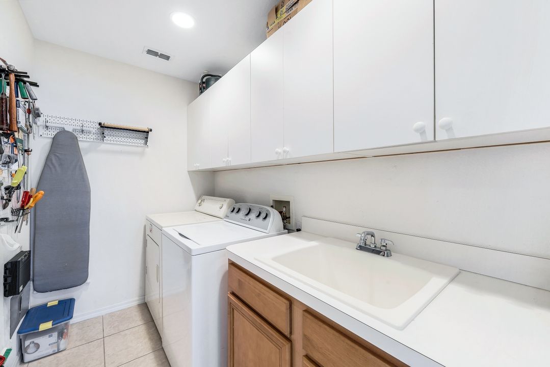 6816 Sterling Greens Dr #106, Naples, FL 34104