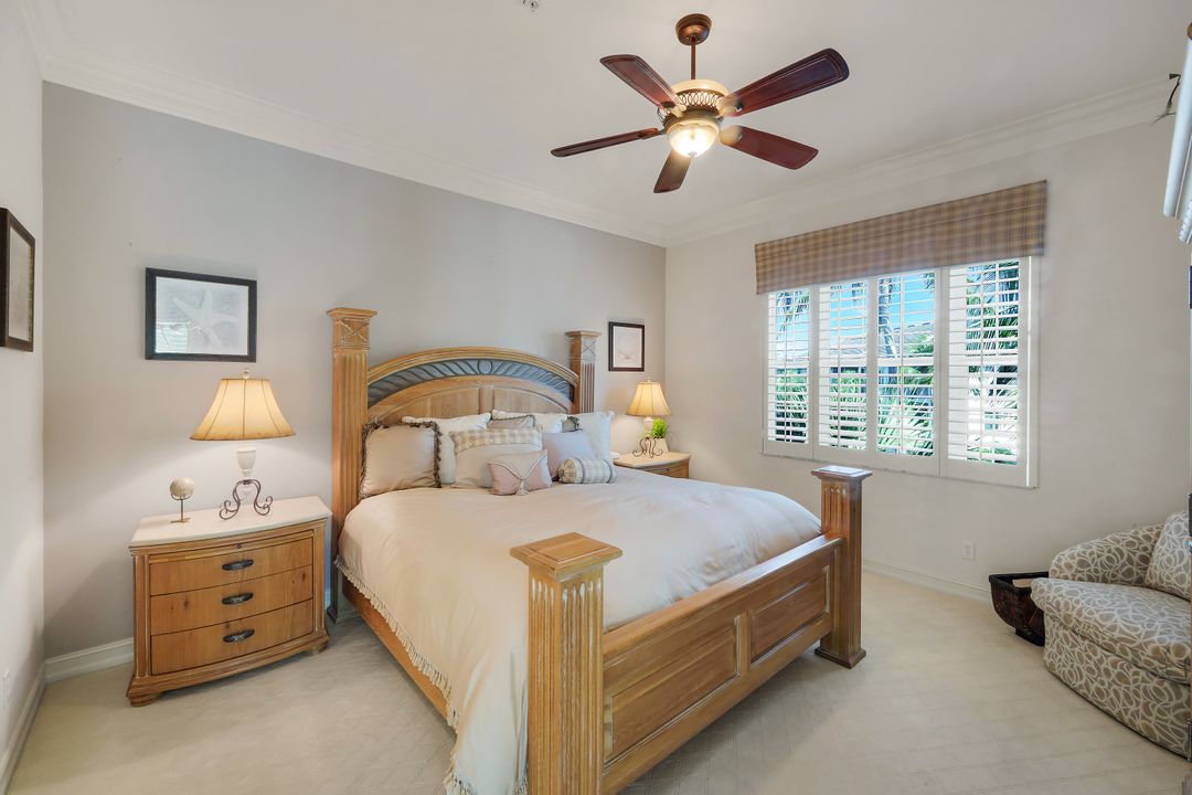 775 Bentwater Cir #204, Naples, FL 34108