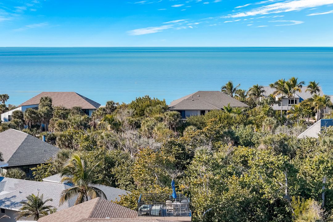 4353 Gulf Pines Dr, Sanibel, FL 33957