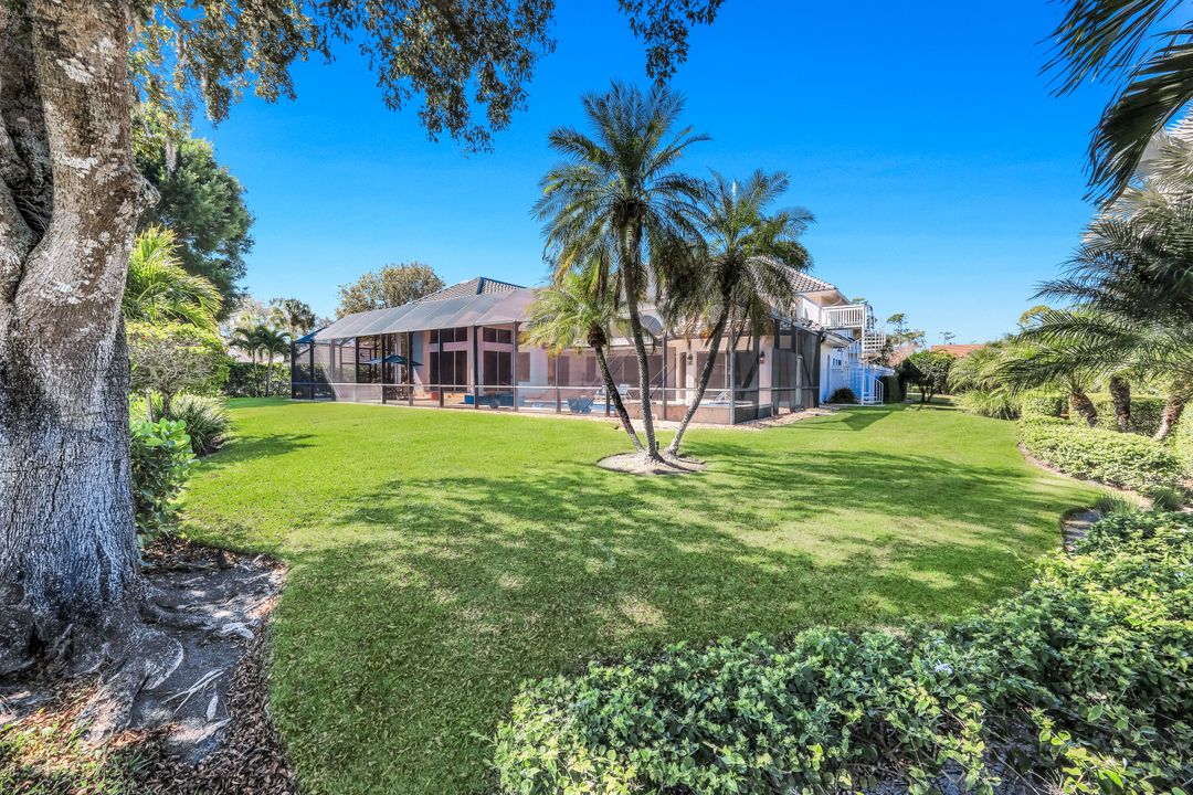 12924 Bald Cypress Ln, Naples, FL 34119