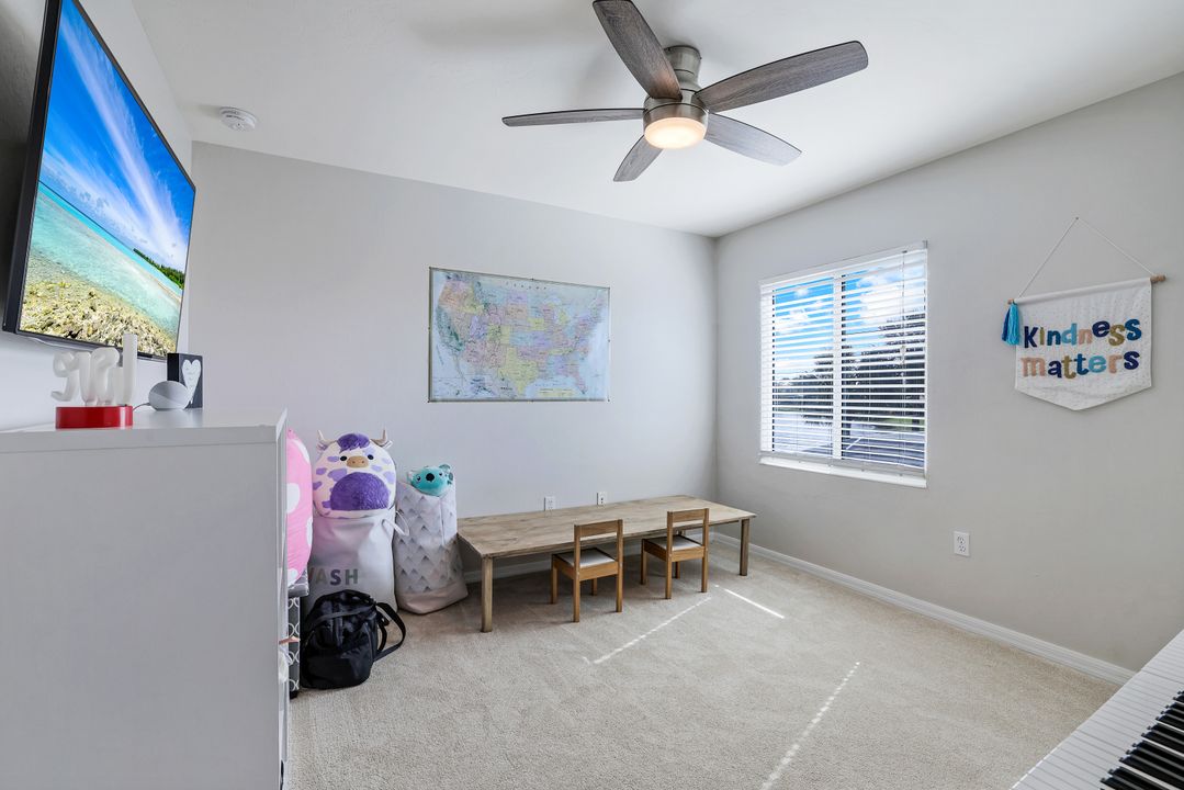 2648 Bellingham Ct, Cape Coral, FL 33991