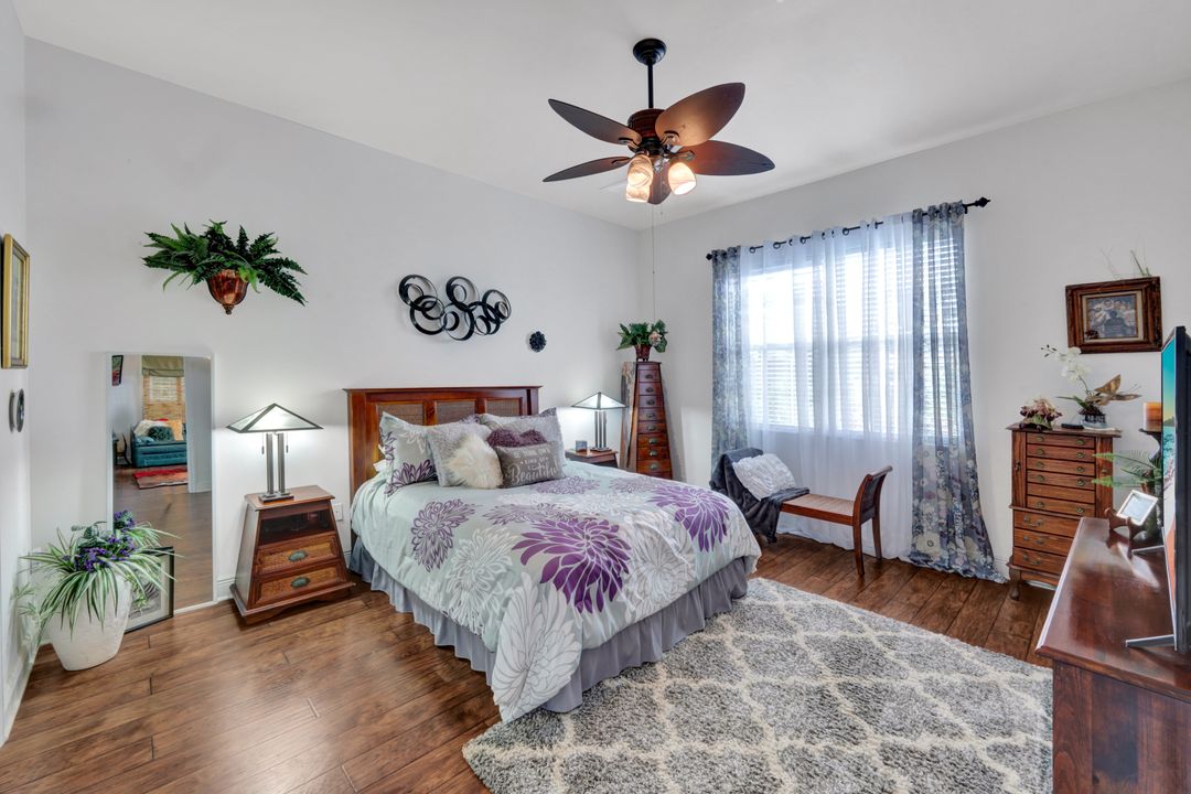 2118 SE 18th Ave, Cape Coral, FL 33990