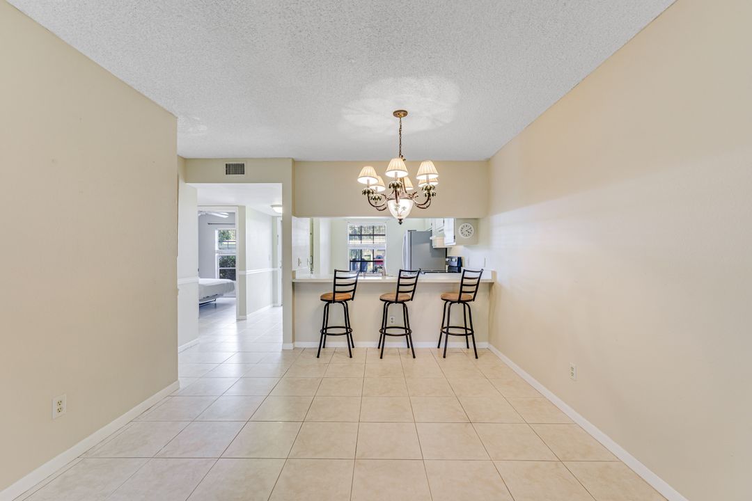 1702 Kings Lake Blvd #102, Naples, FL 34112