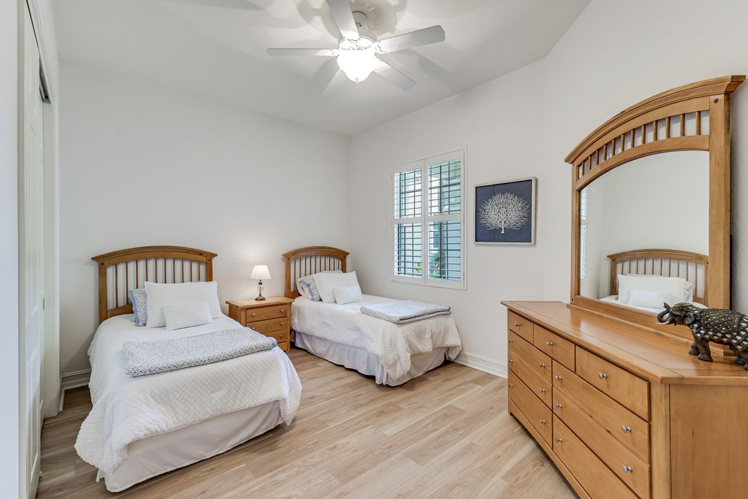 6029 Trophy Dr #301, Naples, FL 34110