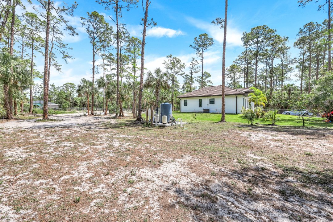 367 14th Ave NE, Naples, FL 34120