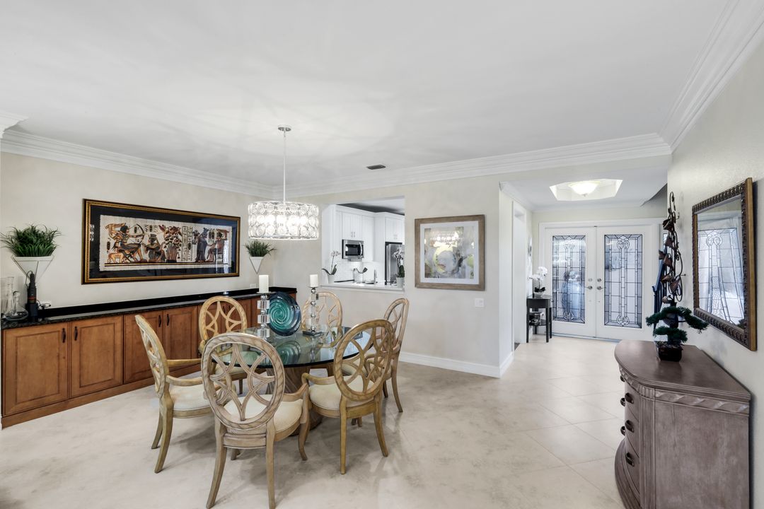 11426 Quail Village Way, Naples, FL 34119