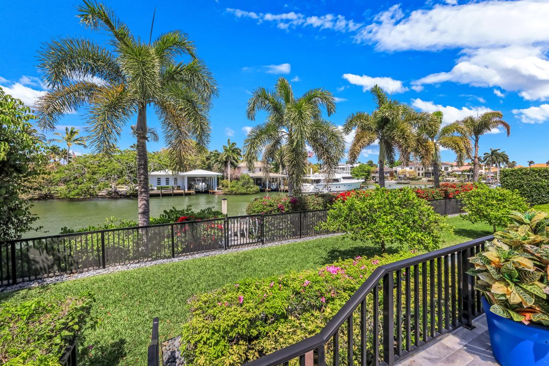 605 Galleon Dr, Naples, FL 34102