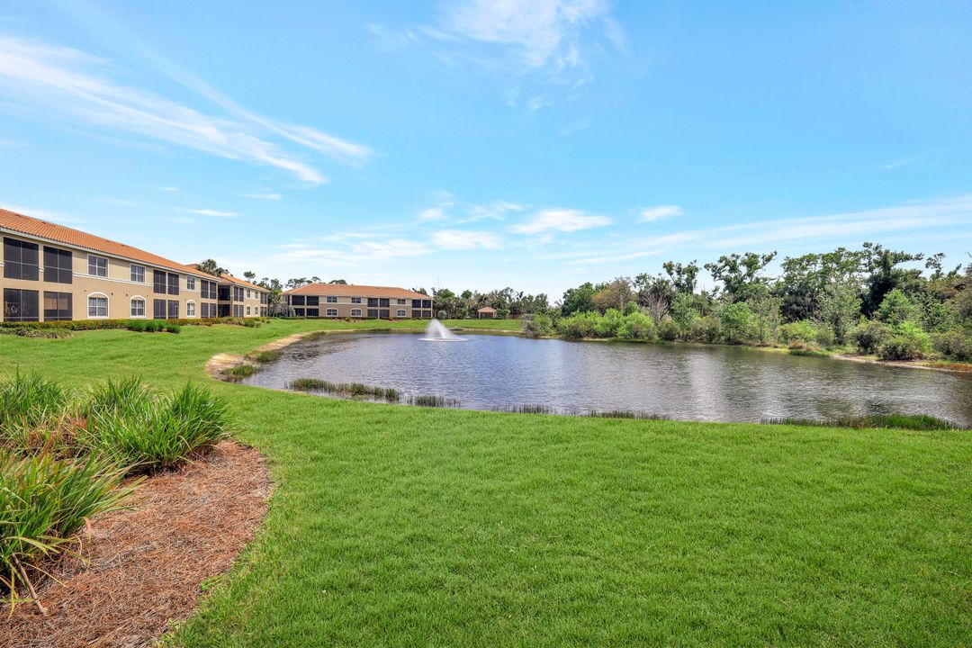 18911 Bay Woods Lake Dr #101, Fort Myers, FL 33908