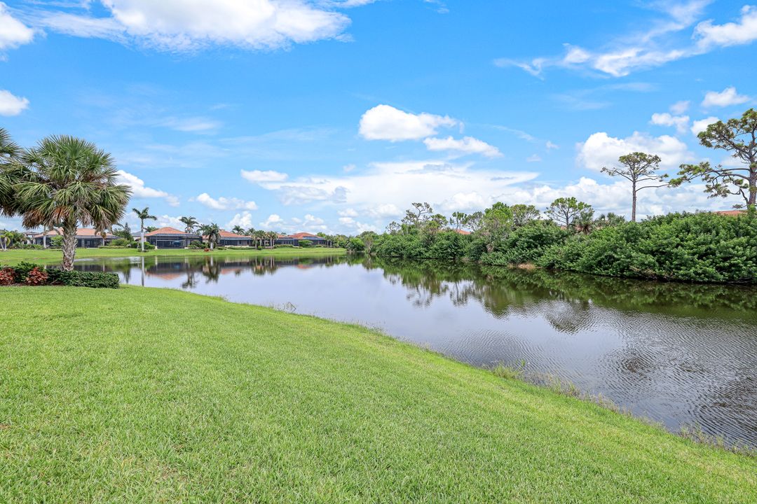 18681 Cypress Haven Dr, Fort Myers, FL 33908