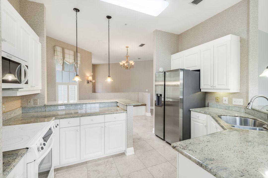 934 Egrets Run #204, Naples, FL 34108, Naples, FL 34110