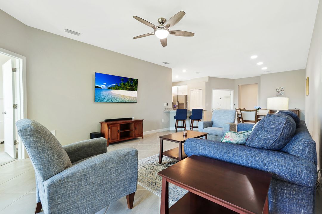 14021 Pine Lodge Ln, Fort Myers, FL 33913