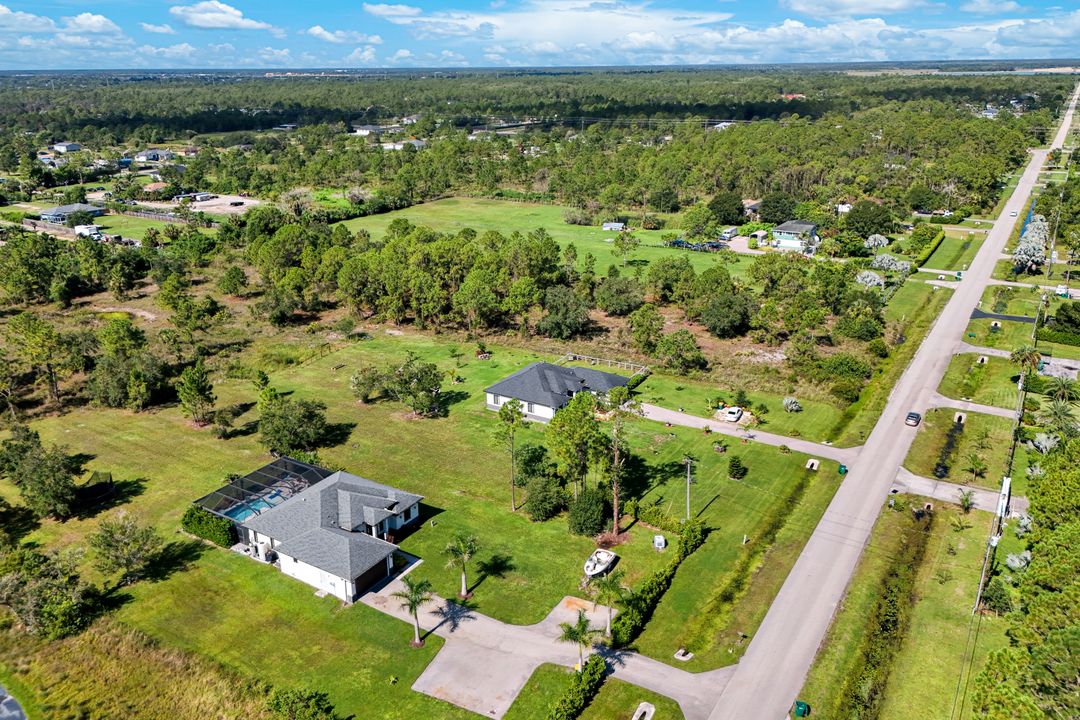3362 56th Ave NE, Naples, FL 34120
