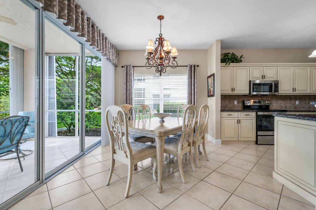 5650 Northboro Dr #102, Naples, FL 34110
