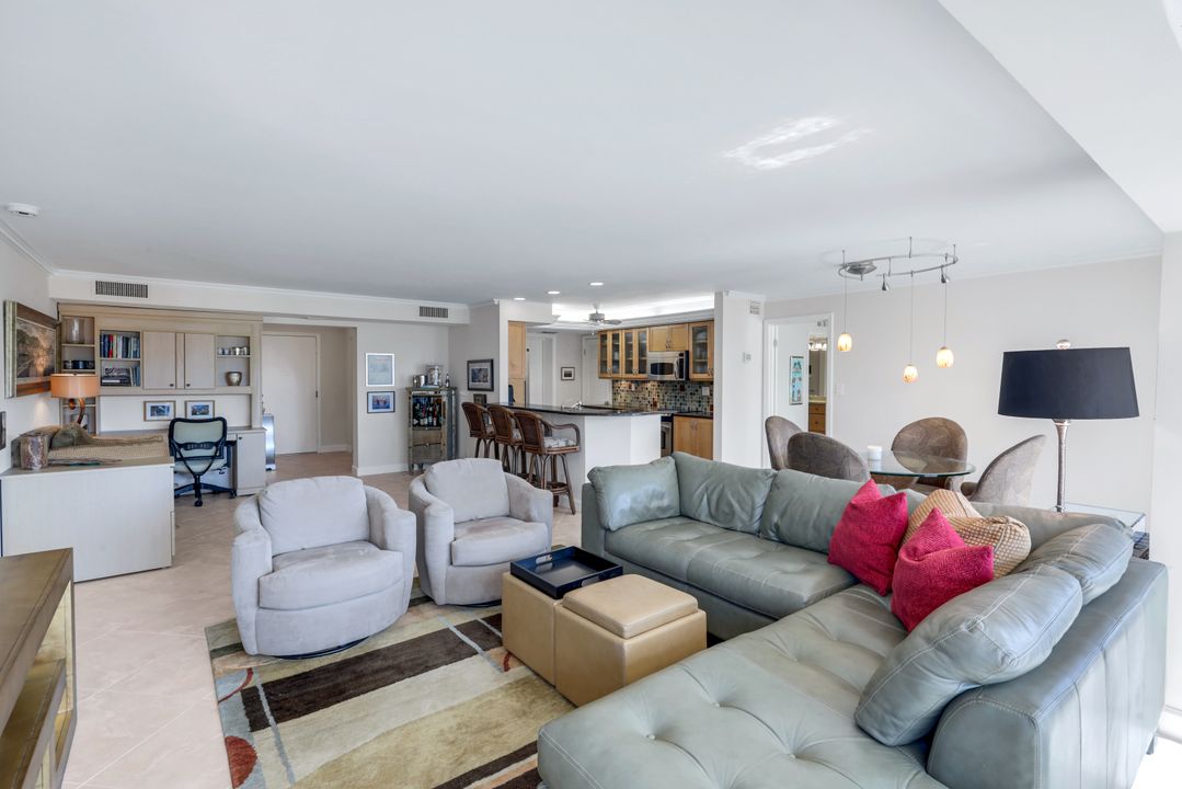 3430 Gulf Shore Blvd N #2 - I, Naples, FL 34103