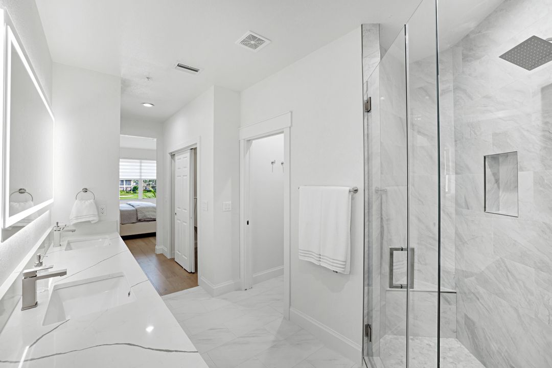 630 Lalique Cir #506, Naples, FL 34119