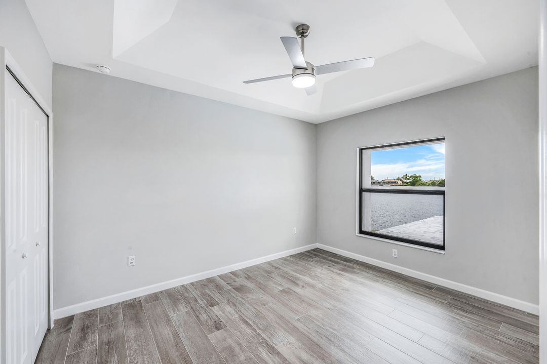 230 NE 18th St, Cape Coral, FL 33909