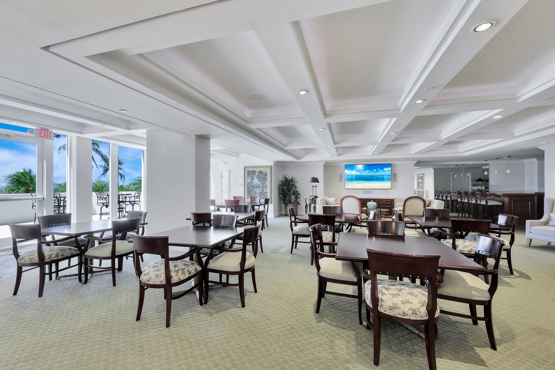 8171 Bay Colony Dr #1704, Naples, FL 34108